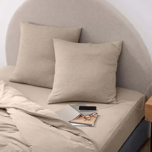 [Q40100500000] HÓTEL KODDAVER BEIGE – JERSEY